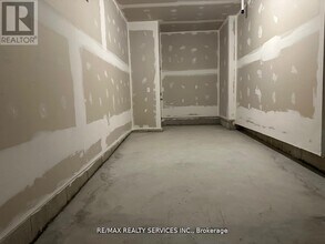 75 Air Dancer Cres in Oshawa, ON - Building Photo - Building Photo