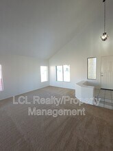 35325 Billie Ann Rd in Wildomar, CA - Foto de edificio - Building Photo