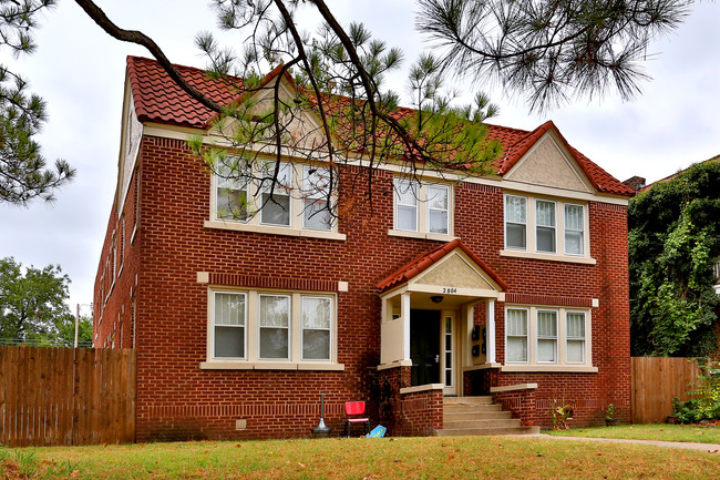 2804 N Robinson Ave in Oklahoma City, OK - Building Photo - Building Photo