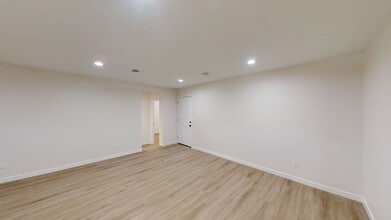 5123 Ewing St in San Diego, CA - Building Photo - Building Photo