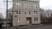 203 S Leonard St in Waterbury, CT - Foto de edificio - Building Photo