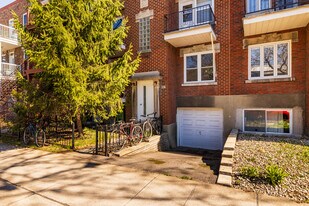 6667 De Lanaudière St in Montréal, QC - Building Photo