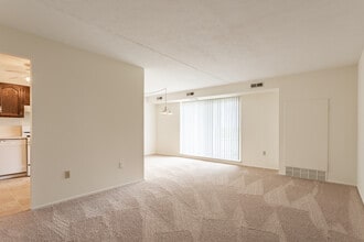 Churchill Towers in Parma Heights, OH - Building Photo - Interior Photo