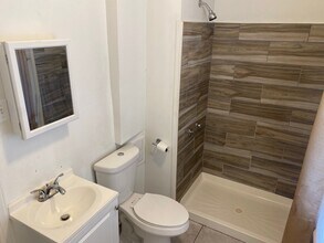 2619 W Silver St in Philadelphia, PA - Building Photo - Building Photo