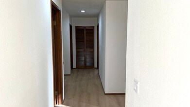 4630 142nd Pl SE in Bellevue, WA - Building Photo - Building Photo