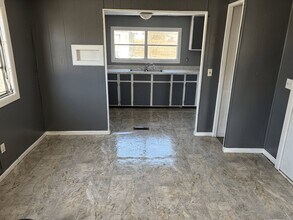 3625 S Douglas Ave in Springfield, IL - Building Photo - Building Photo