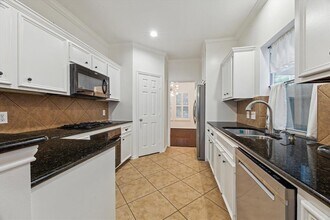 617 W 20th St in Houston, TX - Building Photo - Building Photo