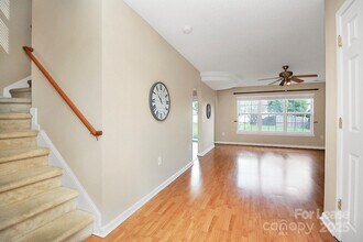 7115 Simbrah Way in Charlotte, NC - Building Photo - Building Photo