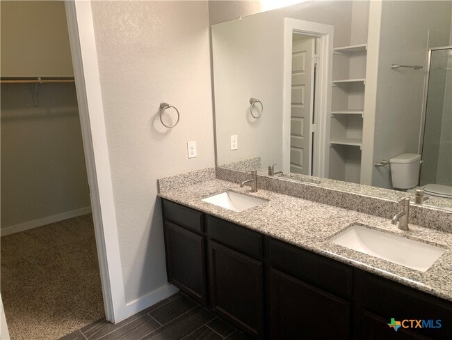 property at 375 Creekside Curve