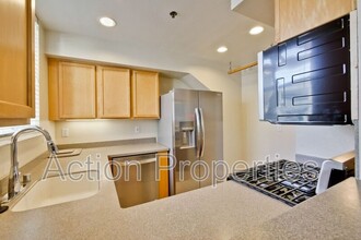 108 Bryant St in Mountain View, CA - Building Photo - Building Photo