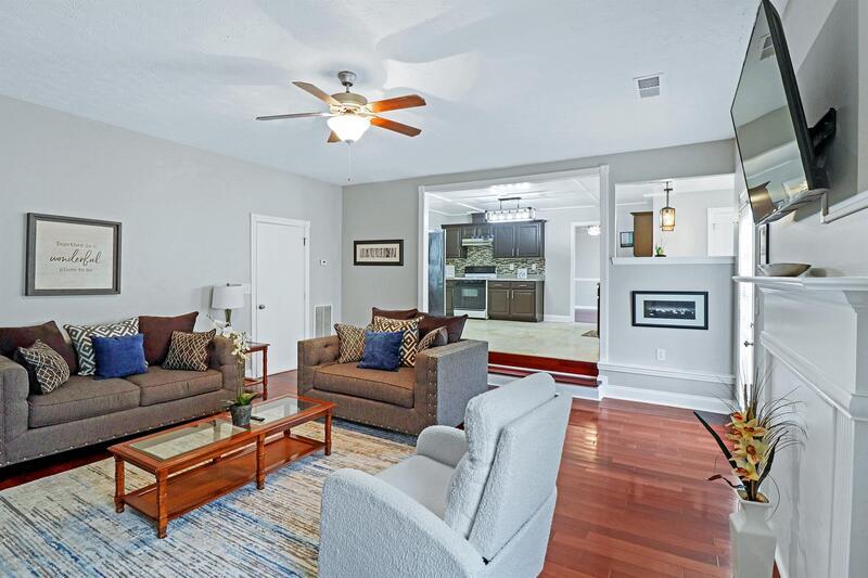 1120 Labrador Ln Rentals in Riverdale, GA