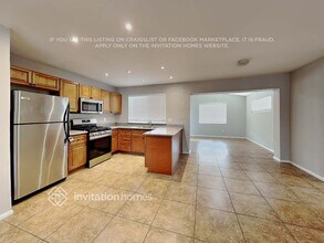 19231 N 17th Dr in Phoenix, AZ - Building Photo - Building Photo