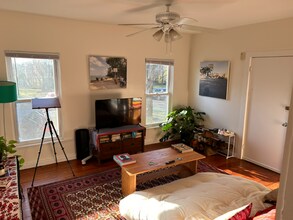 3005 Huntingdon Ave in Baltimore, MD - Foto de edificio - Building Photo