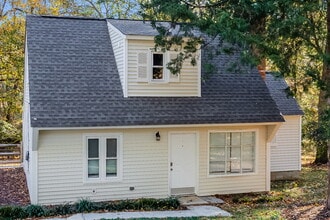 11621 Shandon Cir in Charlotte, NC - Building Photo - Building Photo