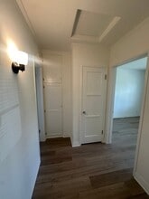 4536 N Lakewood Blvd, Unit 4540 in Long Beach, CA - Foto de edificio - Building Photo