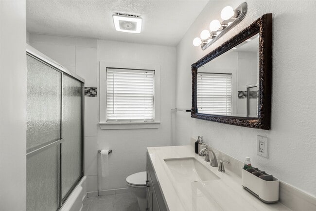 property at 5808 Community Dr