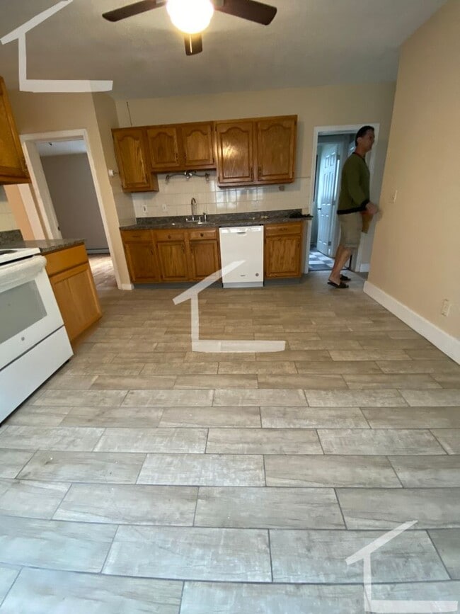 property at 6 Village St