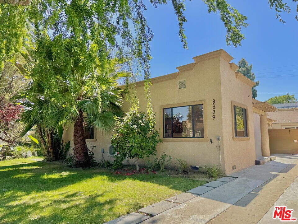 3329 Sherbourne Dr in Culver City, CA - Building Photo
