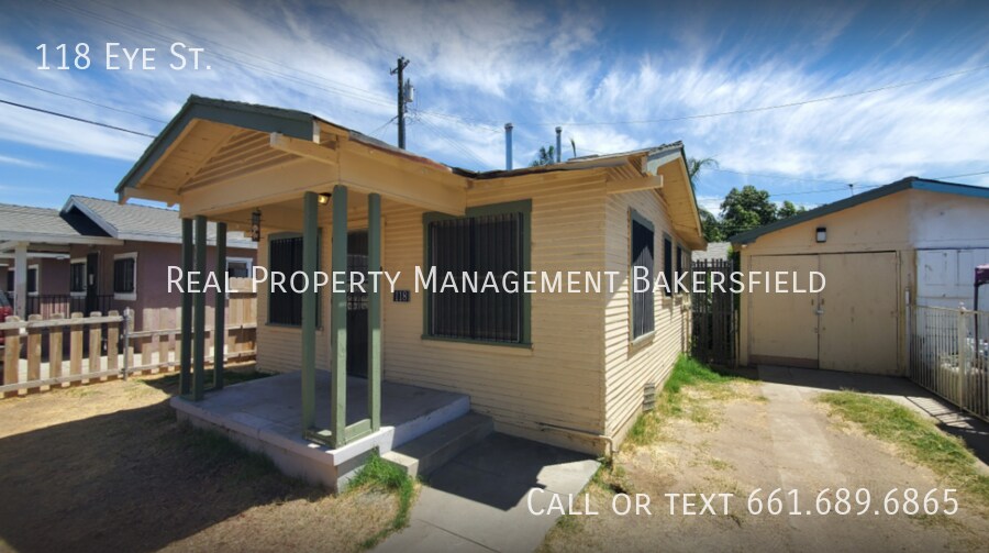118 Eye St in Bakersfield, CA - Building Photo