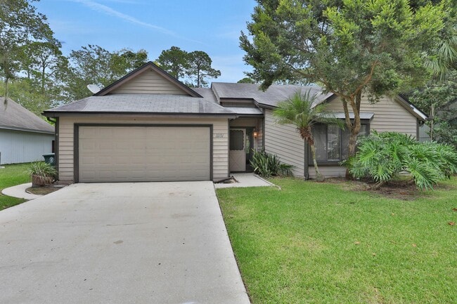 property at 11151 Stoney Point Ln W