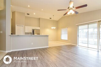 516 Beth Ann St in Valrico, FL - Building Photo - Building Photo