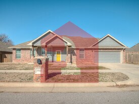 9945 SW 21st St in Yukon, OK - Building Photo