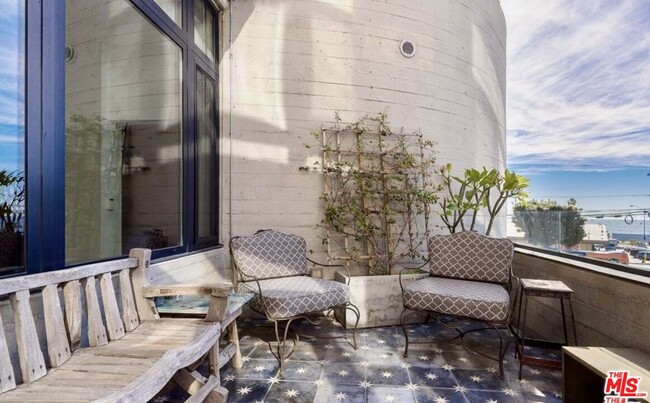 property at 17351 W Sunset Blvd