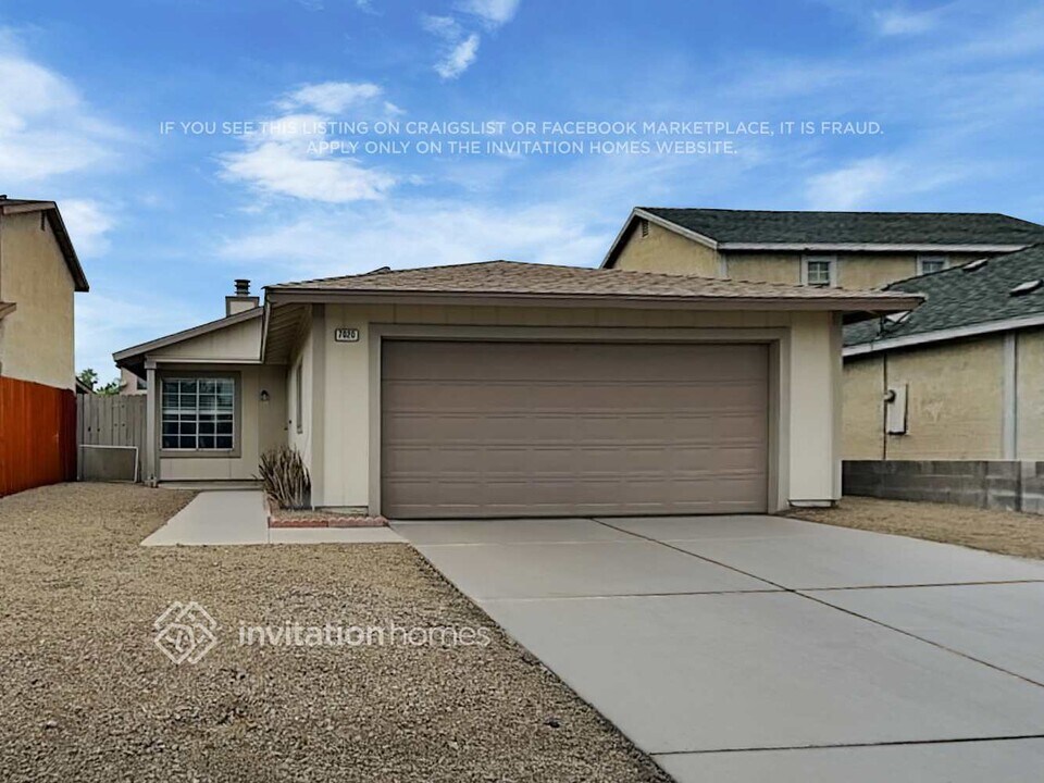 7020 Cornflower Dr in Las Vegas, NV - Building Photo