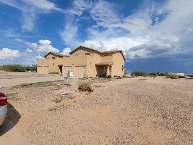 property at 15147 S Yava Rd