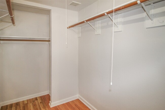 property at 10534 Huntington Wood Dr