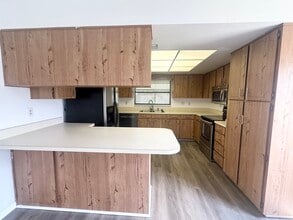 107 Maplewood Dr in Sanford, FL - Building Photo - Building Photo