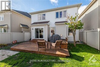 2756 Grand Canal St in Ottawa, ON - Building Photo - Building Photo