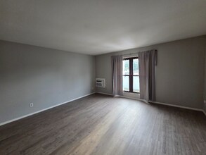 1312 E Wilson Ave in Peoria, IL - Building Photo - Building Photo
