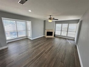 254 Henry M Chandler Dr in Rockwall, TX - Building Photo - Building Photo