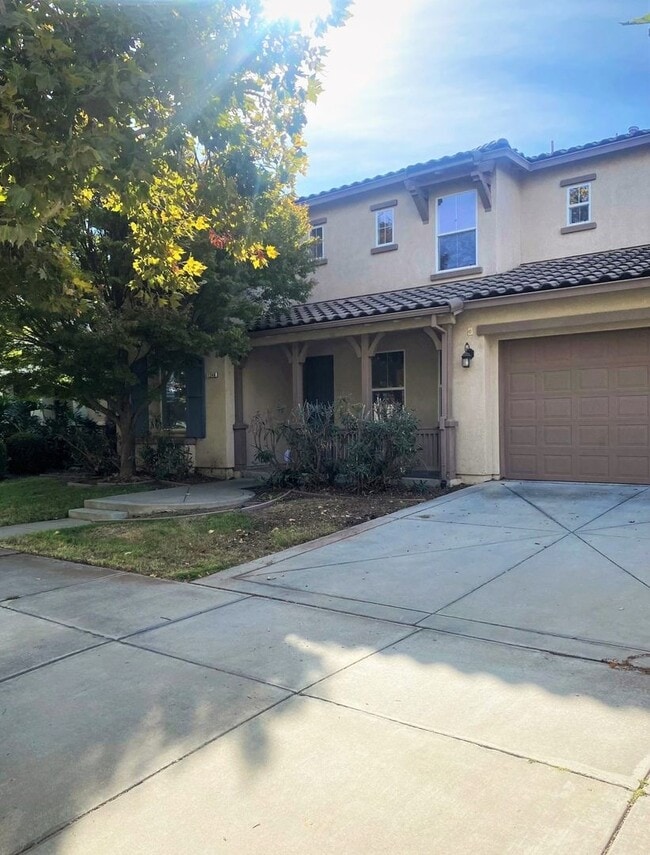 property at 1240 Avignon Dr