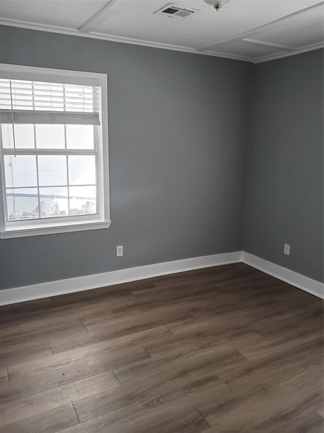 10330 S Oswego St in Houston, TX - Foto de edificio - Building Photo