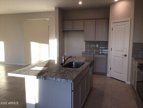 691 S Silvercreek Pl in Casa Grande, AZ - Building Photo - Building Photo