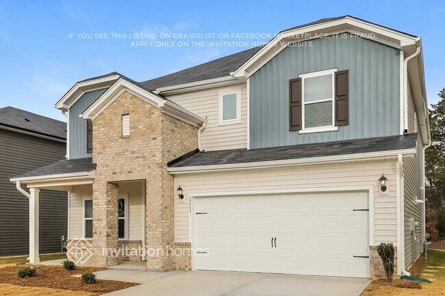 2261 Cherry Crk Rd in Haw River, NC - Foto de edificio - Building Photo