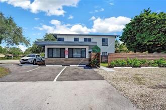 1920 SW 4th Ave in Fort Lauderdale, FL - Foto de edificio - Building Photo