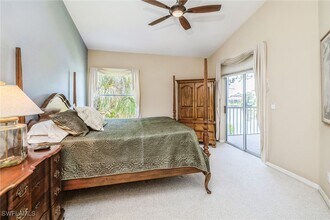 27080 Lake Harbor Ct in Bonita Springs, FL - Foto de edificio - Building Photo