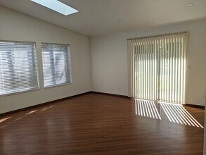 759 Stephens Dr in Eugene, OR - Building Photo - Building Photo