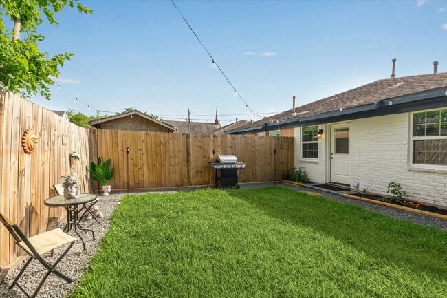 property at 3808 Cochran St