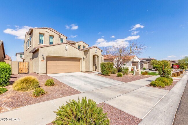 19012 W Mescal St in Surprise, AZ - Building Photo - Building Photo