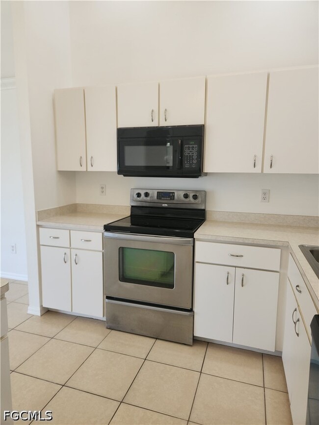 property at 4714 Skyline Blvd
