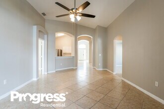 7640 Hidden Cypress Dr in Orlando, FL - Building Photo - Building Photo