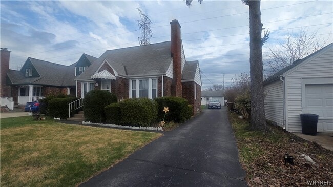 1 Cresthaven Dr in Buffalo, NY - Building Photo - Building Photo