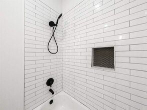 1209 Tabor St in Houston, TX - Building Photo - Building Photo
