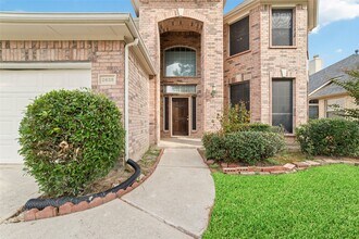 2638 Long Leaf Dr in Sugar Land, TX - Building Photo - Building Photo