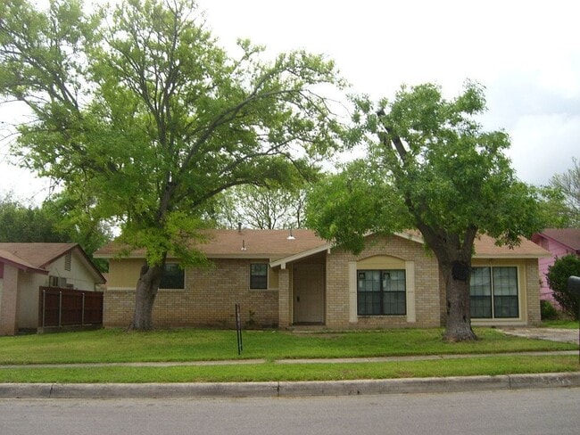 property at 4938 Casa Espana St