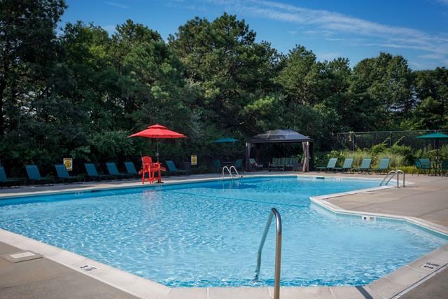 property at 1000 Saddle Rock Rd